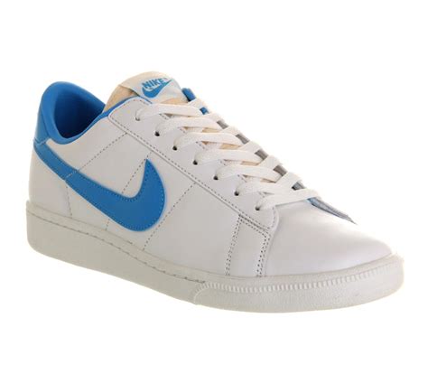 nike classic shoes clearance.